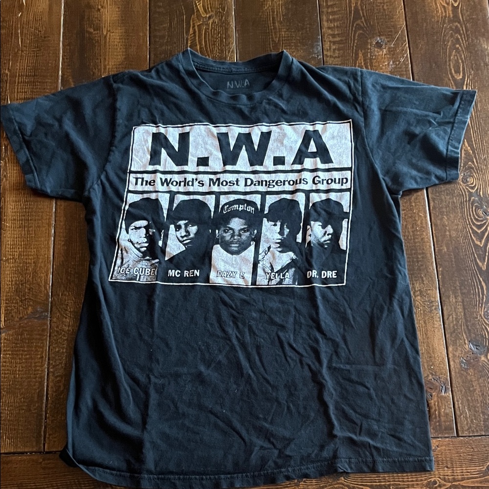 Vintage NWA Black Graphic Tee L